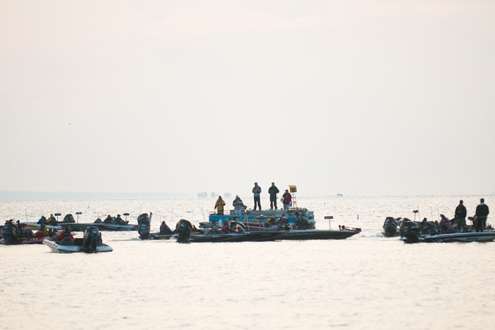 <p>
	B.A.S.S. officials direct traffic and line anglers up in their appropriate order.</p>
