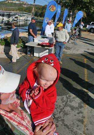 <p>
	Razorback fan Addison Bryant, 15 months, came with family from Harrison, Ark., to support Robbie Dodson, who fell from first to fourth.</p>
