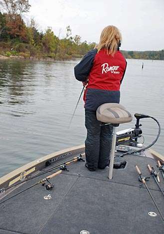 <p>
	 </p>
<p>
	She noted that the shad were moving and the game could well change by tournament time, especially with plummeting temperatures.</p>
