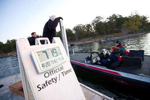 <p>
	B.A.S.S. officials make sure anglers know what time they are due back. </p>
