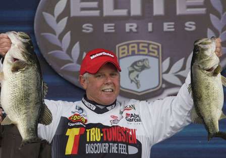 <p>
	 </p>
<p>
	Tucker fished the top B.A.S.S. circuit for 10 years until pulling stakes from the Elite Series in 2011.</p>
