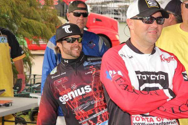 <p>
	Brannon Long and Brady Winans wait to weigh their fish at the Kyle Busch Foundation tournament on Lake Lewisville.</p>
