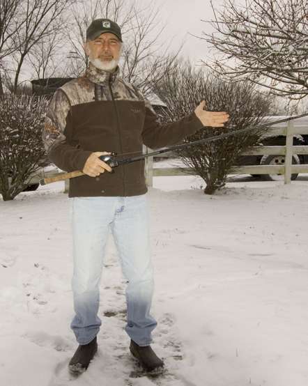 <p>
	Winter hit southern Ohio two days before my travel day to the Harris Chain. See how happy I am?</p>
