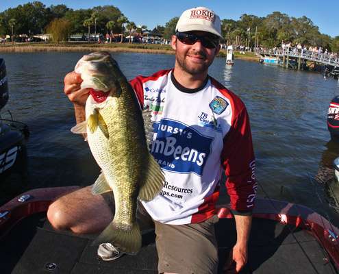 <p>
	 </p>
<p>
	Charlie Machek holds up a nice bass on Day Two of the Bass Pro Shops Bassmaster Southern Open on Harris Chain.</p>

