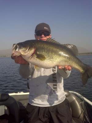 <p>
	Brian Hess caught this 11 1/2-pounder Jan. 7 in San Diego. Thatâs what makes the West Coast golden!</p>
