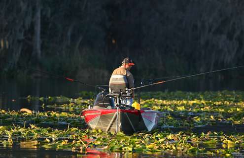 <p>
	Recreational anglers were out despite the cold morning temperatures. </p>

