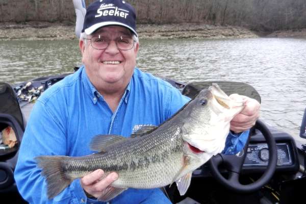 <p>
	This 6-pound, 3-ounce largemouth is Walt Stockâs best bass of January. He caught it on Center Hill Lake in Smithville, Tenn., on Jan. 22, when the water was a cool 45 degrees. He was fishing a 3/4-ounce Stan Sloan Zorro Bait Co. Cumberland Craw football head jig with a Zoom trailer (pumpkin green). Join us on <a href=
