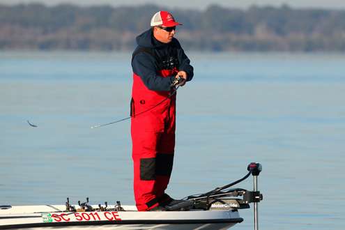 <p>
	Britt Myers rolls back to make a cast on Day Two of the first Bass Pro Shops Bassmaster Southern Open of the year on Harris Chain.</p>
