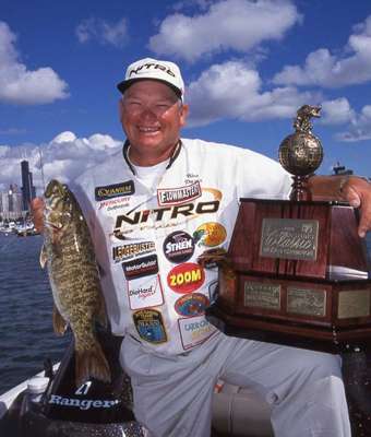 <p>
	Woo Daves became the oldest champion in Bassmaster Classic history when he won a hard-fought championship on Lake Michigan in 2000. After several close calls at the James River in 1988, 1989 and 1990, the affable Virginian used a tube jig to tempt enough of the Great Lake's smallmouths for the win.</p>
