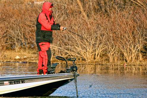 <p>
	Hallman continues to fish the shallow pattern he had established on Day Two. </p>

