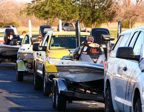 Boats wait in line at Bass Pro Shops for the weigh-in.