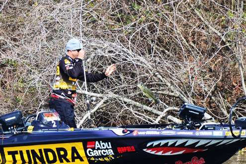 <p>
	Mike Iaconelli has success with light line as well.</p>
