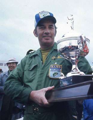 <p>
	<strong>Biggest comeback after Day 1</strong></p>
<p>
	The Bassmaster Classic has not traditionally been the stage for comebacks. Most often, the tournament is won by one of the top two or three anglers after the first day, but in 1972 and again in 1990 the 14th place angler after Day 1 bounced back to win it all. In 1972, Don Butler provided the magic. In 1990, it was Rick Clunn.</p>
