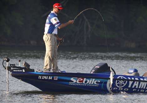 <p>
	<strong>TODD FAIRCLOTH</strong></p>
<p>
	<strong>21st </strong><strong>in</strong><strong> </strong><strong>the Toyota Tundra Bassmaster Angler of the Year standings</strong></p>
<p>
	Faircloth, of Jasper, Texas, will be in his 10th Classic. He came close in 2010 with a third, recorded a fifth in 2001 and was eighth last year. On the Red, he finished 35th.</p>
