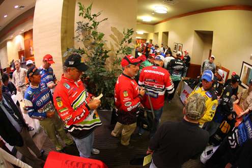 <p>
	Competing anglers begin to arrive for registration at the Shreveport Hilton.</p>
