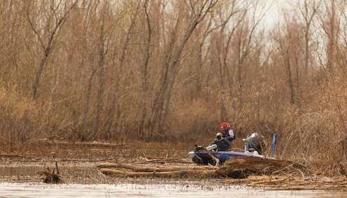 <p>
	Alton Jones was fishing backwater area he fished during the 2010 Classic on the Red River. </p>
