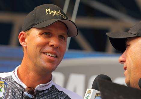 <p>
	<strong>AARON MARTENS</strong></p>
<p>
	<strong>16th </strong><strong>in</strong><strong> </strong><strong>the Toyota Tundra Bassmaster Angler of the Year standings</strong></p>
<p>
	Could 13 be lucky for the Leeds, Ala., angler? Martens makes his 13th appearance in the Classic, where he has been runner-up in four and has three other top 10 finishes, including a ninth on the Red River.</p>
