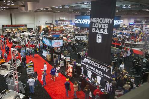 <p>
	The show floor kept busy all of Saturday.</p>
