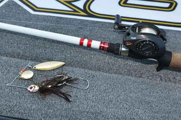 <p>
	Horton used Duckett Fishing Micro Magic rods and Lewâs reels all week.</p>
