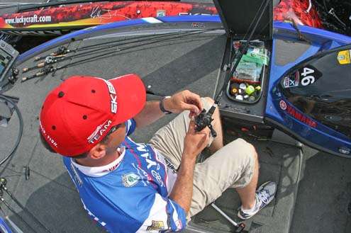 Todd Faircloth gets his tackle ready for the final. Faircloth is in second place.
