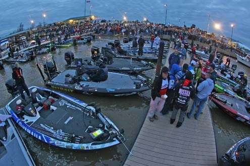 <p>
	<strong>Stephen Browning, Hot Springs, Ark., 24<sup>th</sup>, 33-15</strong></p>
<p>
	âWithout a doubt, the take-off crowds. That was incredible to see that many people out there in pretty chilly weather. Of all the Classics Iâve fished, those were the best crowds Iâve ever seen at a take-off, by far. Itâs just typical Louisiana, man. They like fishing and they like their fishermen.â</p>
