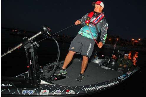 <p>
	 </p>
<p>
	Chris Lane arrives at the dock to pick up his Marshal for Day Two on the St. Johns River.</p>
