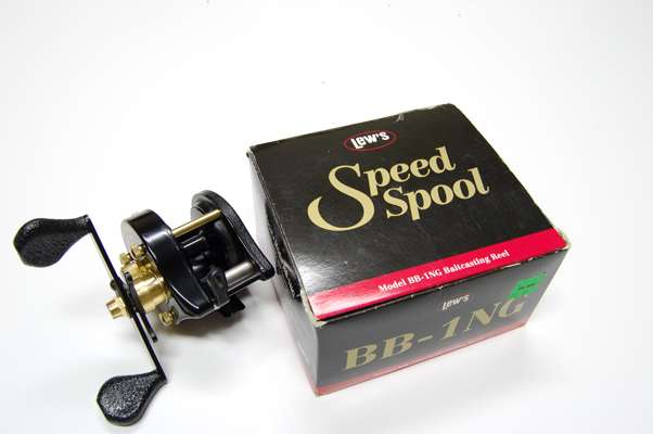 <p>
	<strong>Lew's BB-1NG</strong></p>
<p>
	The Lewâs Speed Spool BB-1NG earned a solid reputation among serious anglers as being âtheâ baitcast reel. To this day, the BB-1NG is still used by many longtime bass fishermen as the standard by which all baitcast reels are judged. The reelâs reputation for long-distance casting of big crankbaits was legendary, and it also had an ideal power gear ratio (4.3:1) for getting those big-lipped divers back to the boat time and time again without wearing out the angler. </p>

