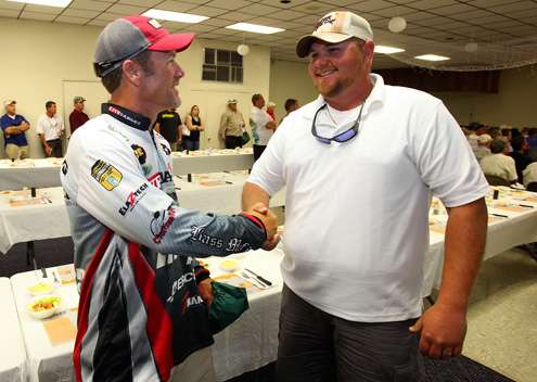 Stephen Browning greets his Day One Marshal, Jason Daily.
