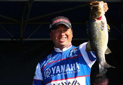 <p>
	Yusuke Miyazaki (11th, 18-8)</p>
