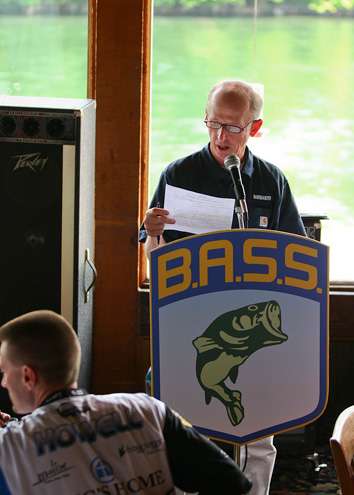 <p>
	B.A.S.S. Tournament Director Trip Weldon conducted the anglers briefing. </p>
