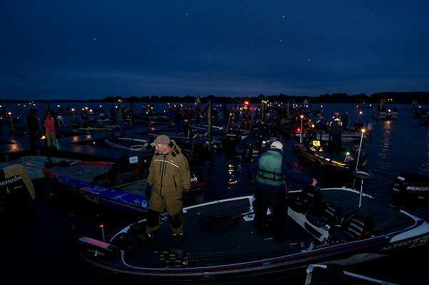 <p>
	With temperatures in the 40s and rain pouring down, the proper wet weather gear was essential to having a good start on Day Two of the Bass Pro Shops Bassmaster Southern Open #2 on Lake Norman.</p>
