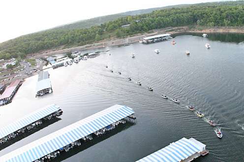 <p>
	Palaniuk is about to pass the last set of boatslips.</p>
