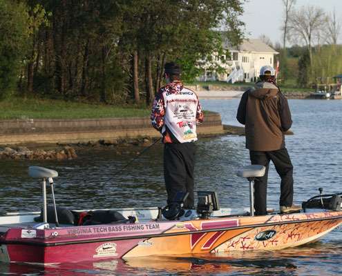 <p>
	Nick Depkiewicz and Michael Freas started on a point next to deep water while fishing from their wrapped Virginia Tech Hokies boat.</p>
