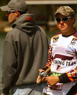 <p>
	Ross (left) and Preskitt had a rough day Saturday and dropped to third place.</p>
