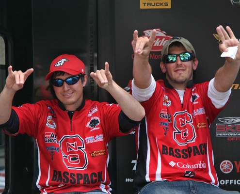 <p>
	After taking their perch on the Hot Seat, the Wolfpack, or in this case the Basspack, display some school spirit.</p>
