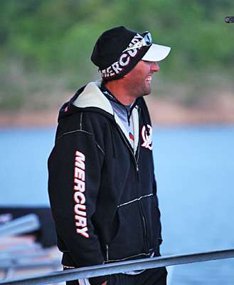 <p>
	Travis Manson is all smiles as he begins the day in 11<sup>th</sup> place.</p>
