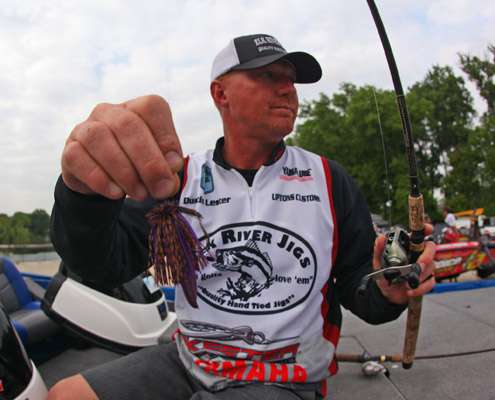 <p>
	As the day went on, Lester switched to a peanut butter jelly color Elk River Finesse Jig with a PBJ Zoom Super Chunk Junior. âItâs got a stout hook, thatâs why I like it so much,â Lester said. âWhen they stopped biting the spinnerbait, I flipped the jig. Every one bit the jig on the fall.â</p>
