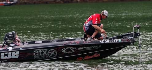 <p>
	Britt Myers make adjustments in his gear.  He was 3rd after Day One with 21-1.</p>
