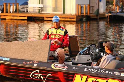 <p>Greg Vinson holds down the 22nd spot with a total of 27-3.</p>

