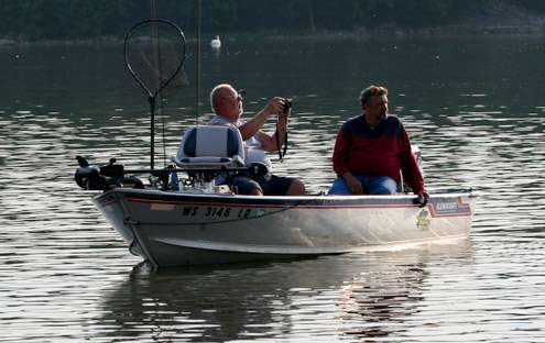 <p>
	Local anglers snap photos of the Elites in action.</p>
