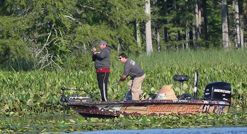 <p>
	Pro Angler Jason Cardiale and Co Angler Chris Hix are hooked up.</p>
