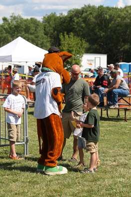 <p>
	the local baseball team (Loggers) Mascot is visiting with fans!</p>
