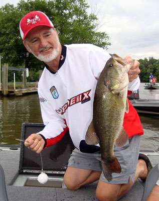 <p>
	My James River tournament was a disaster, but I did manage to catch a few bass.</p>
