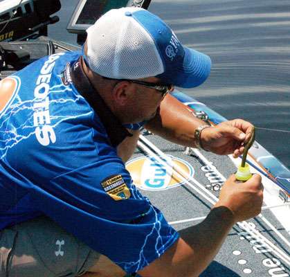 <p>
	 </p>
<p>
	As a pro who wasnât raised in a bass fishing family from birth, and who didnât fish his first tournament until he was nearly 20, Haseotes feels that he has a lot of catching up to do. He likened his single year on the Bassmaster Elite Series to a college education in competitive angling. Now he seeks to utilize every little trick in the book to turn a rough start into a long-term career.</p>
