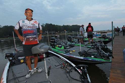 <p>
	As Day Three of the Toledo Bend Battle begins, Paul Elias sits currently in 13th with a total of 33-8.</p>
