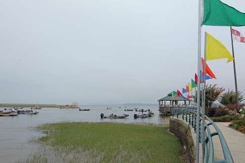 <p> 	It was overcast and muggy during launch on the final day of competition.</p> 