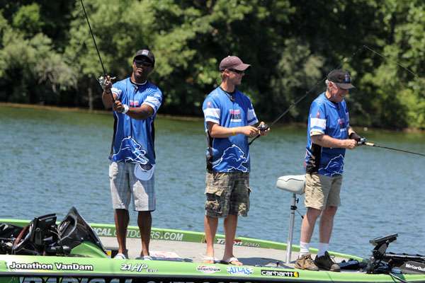<p>
	Lions wide receiver Nate Burleson, Elite Series pro Jonathon VanDam, and B.A.S.S. co-owner Jerry McKinnis teamed up for the benefit tournament.</p>
