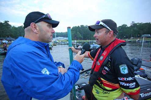 <p>
	Dave Mercer interviews Jeff Kriet on Day 3. Kriet sits in 9th with 34-15.</p>
