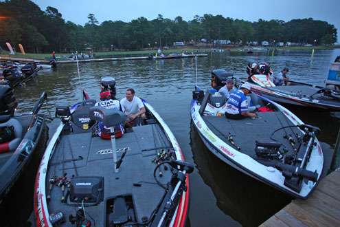 <p> 	 Top 12 anglers fill the dock and prepare for the last day of competition.</p> 