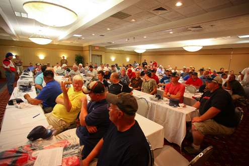 <p>
	Marshals wait to be paired with their Day One Elite Series anglers.</p>
